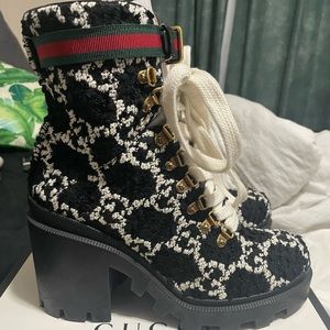 Gucci Trip 70 Ankle Boots- Like New